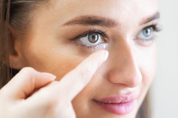 Contact Lens Healthy Habits