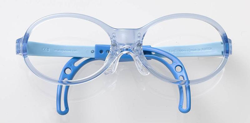 A pair of blue and clear glasses

Description automatically generated