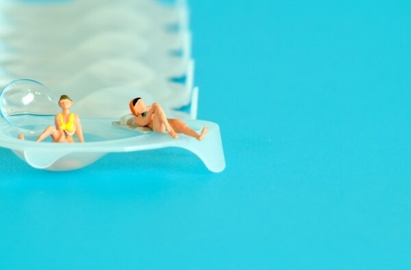 travel with contact lenses